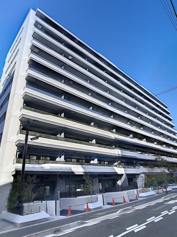 プレミアムレジデンス横須賀中央の建物外観