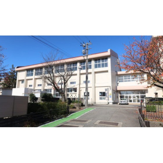 【セルーラ新神田ＥＡＳＴの小学校】