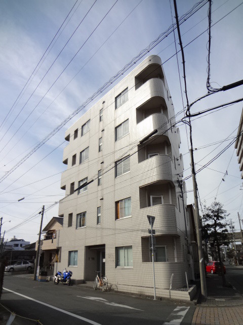 浜松市中央区八幡町のマンションの建物外観