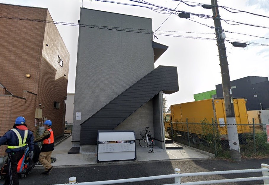 【名古屋市守山区鳥神町のアパートの建物外観】