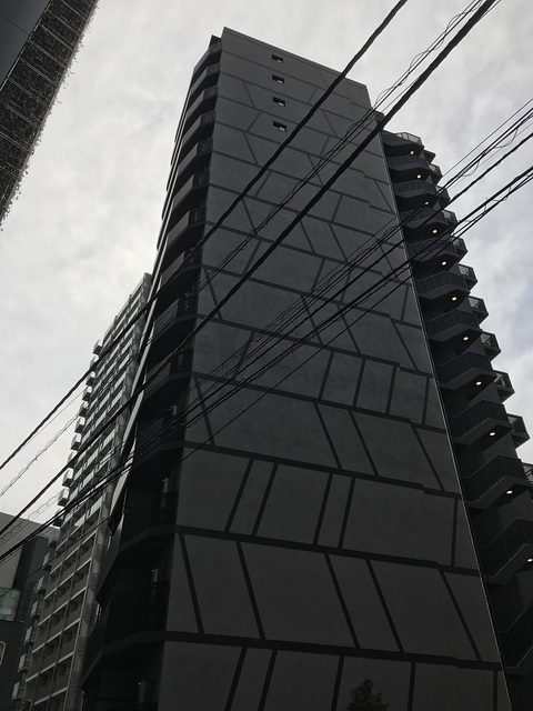 【パークアクシス赤坂山王の建物外観】