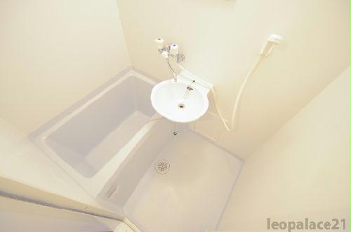 バス・シャワールーム　備品や設備仕様は号室等により異なります現地をご確認下さい。