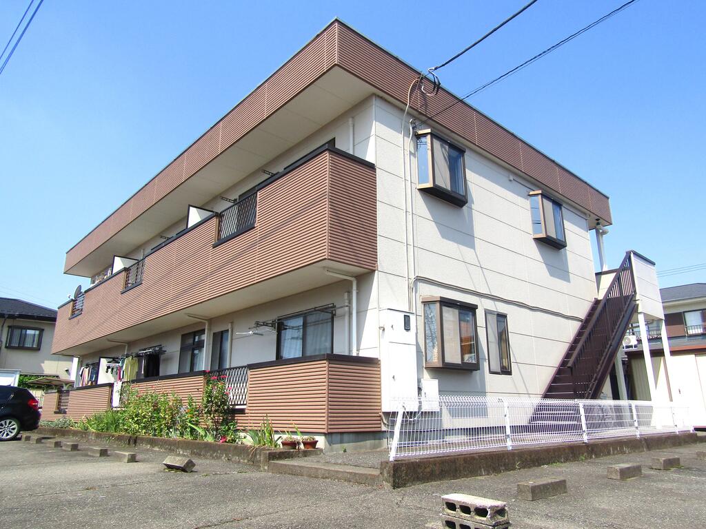 ハイツ松本の建物外観