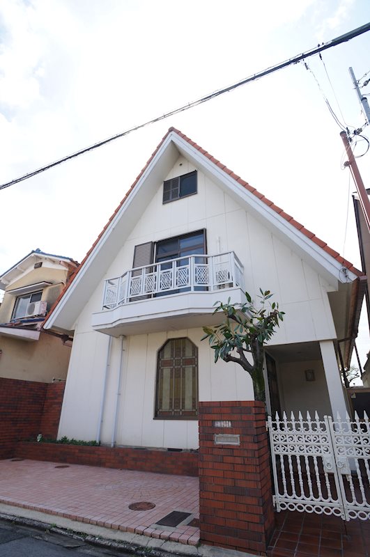 桃山井伊掃部東町貸家の建物外観