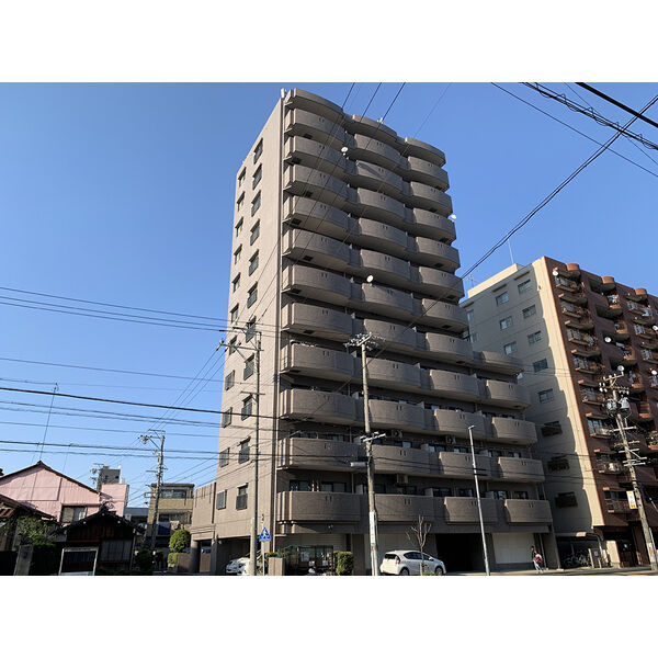 【サンパレス名駅の建物外観】