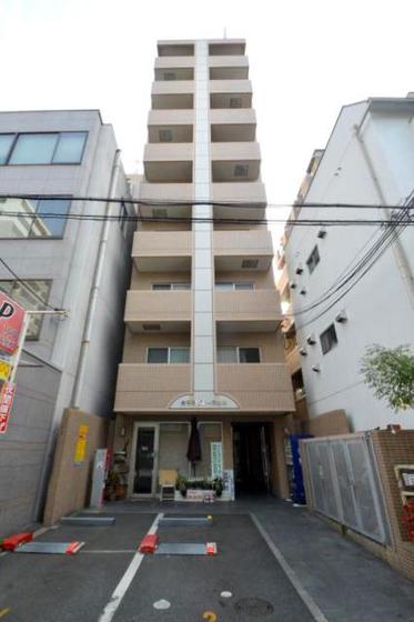 【広島市中区大手町のマンションの建物外観】