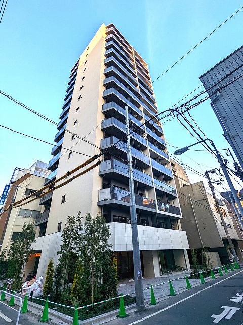 建物外観　蔵前橋通りから一歩入った落ち着いた場所です