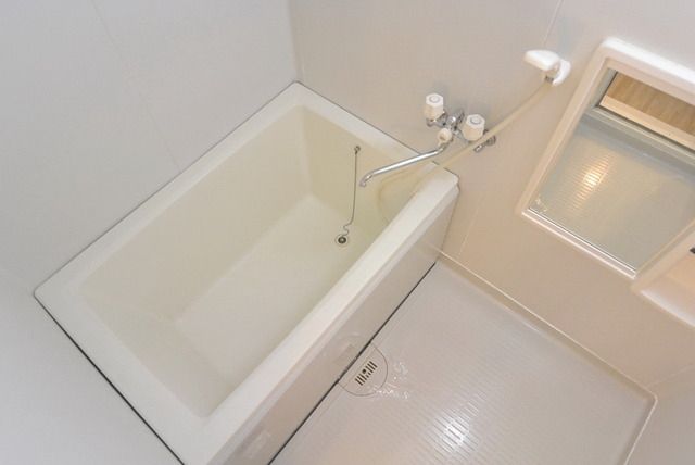 バス・シャワールーム　★鏡ついてます★