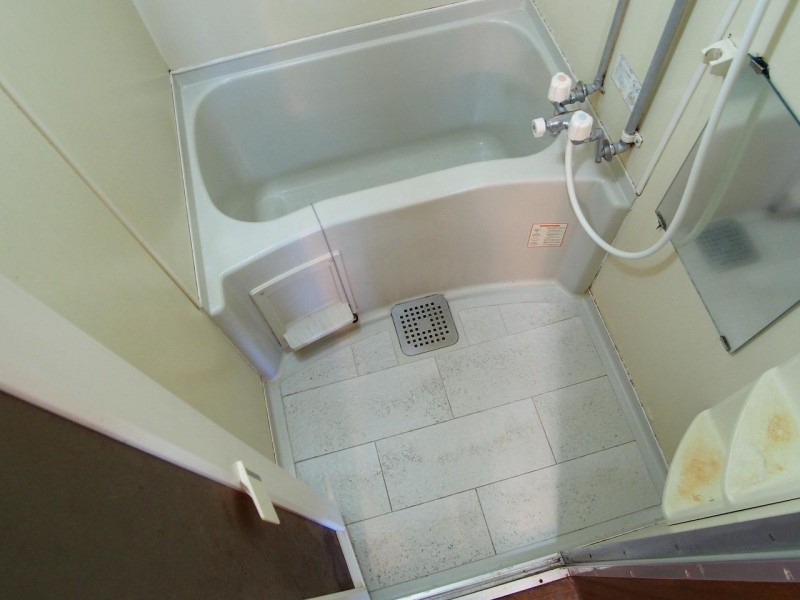 バス・シャワールーム　浴室