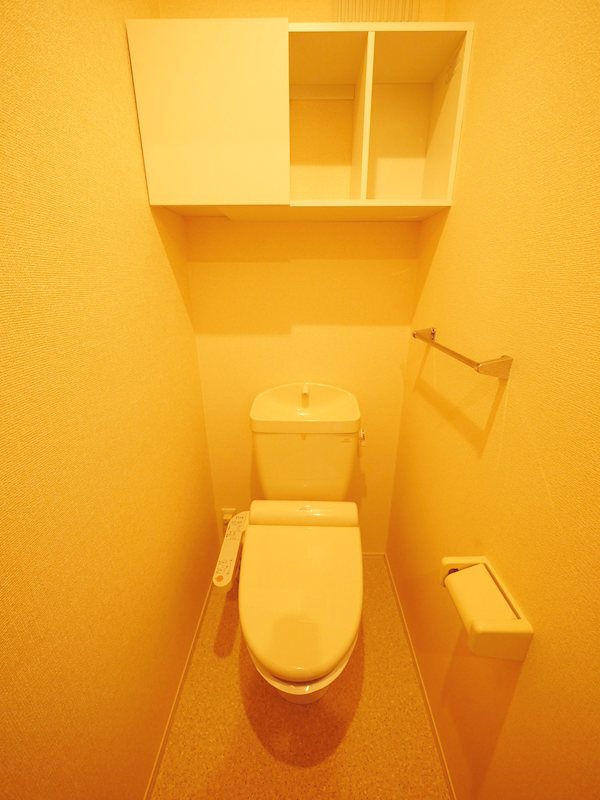 トイレ　ウォシュレット