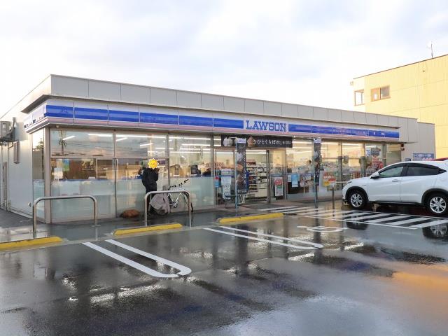 コンビニ　ローソン（コンビニ）まで887m