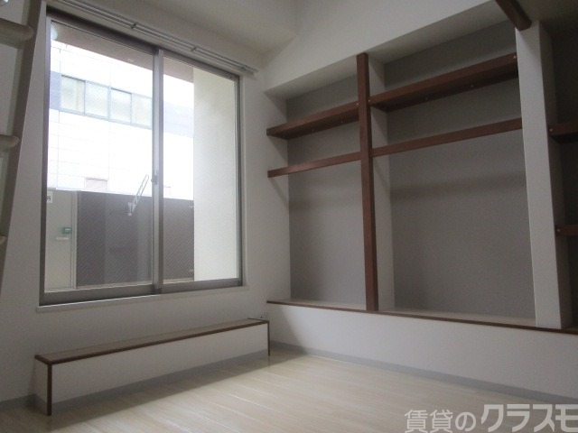 居室・リビング　広々としたお部屋です。