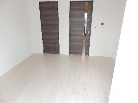 居室・リビング　室内