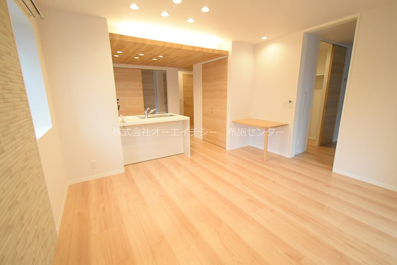 居室・リビング　参考写真（シャーメゾンの別物件）