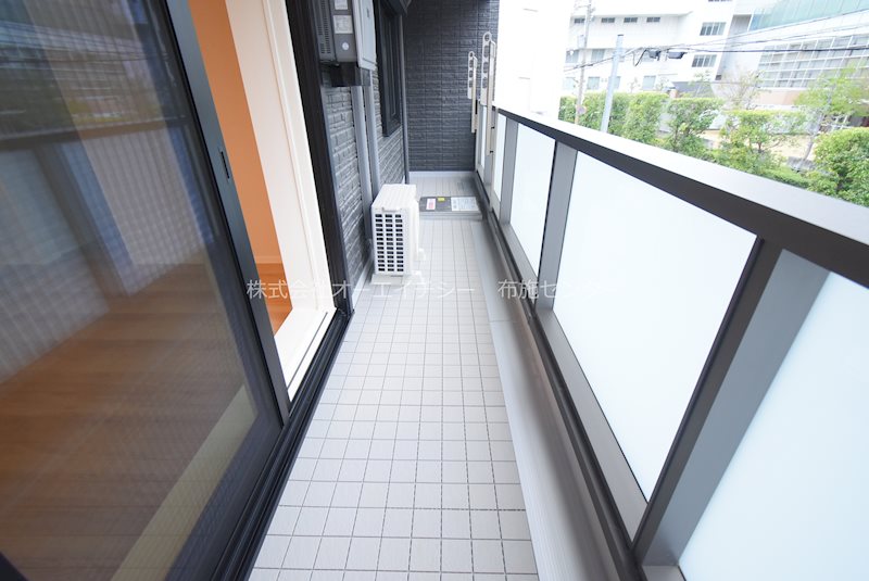 バルコニー　参考写真（シャーメゾンの別物件）