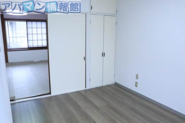 居室・リビング　※別号室のお写真になります