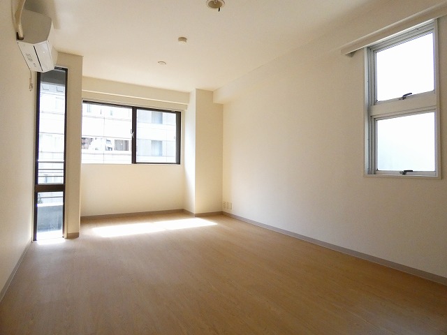 居室・リビング　居室