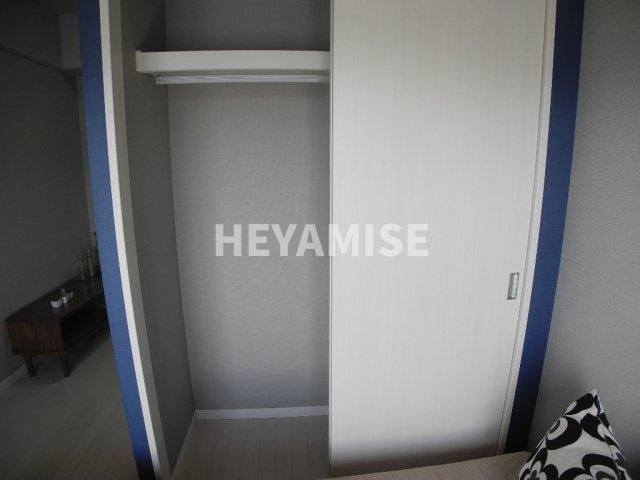 収納　※同間取りの別の階のモデルルームの画像です※現況を優先します