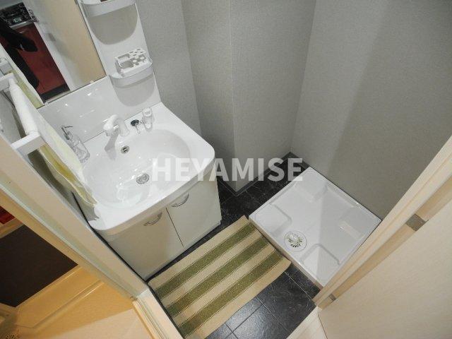 洗面設備　※同間取りの別の階のモデルルームの画像です※現況を優先します