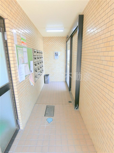 エントランス　エントランス　TVモニター付オートロック