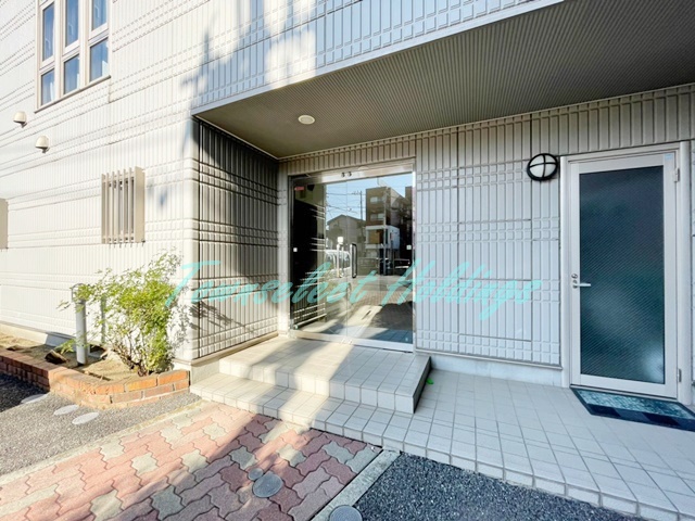 エントランス　毎日通るエントランス♪