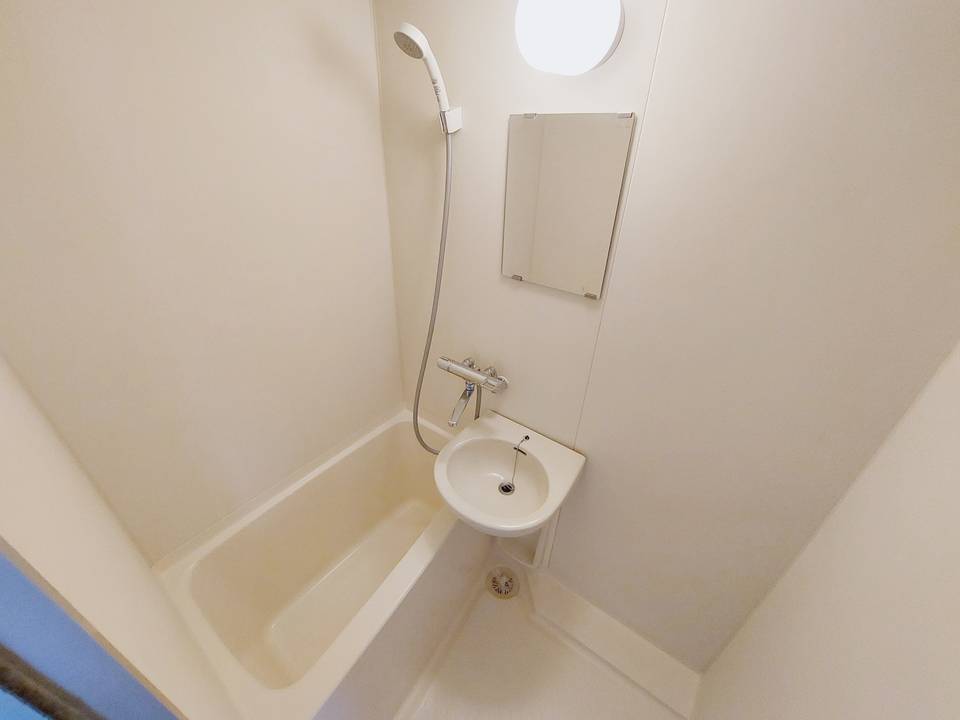 バス・シャワールーム　浴室