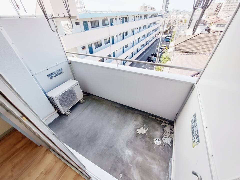 バルコニー　バルコニー