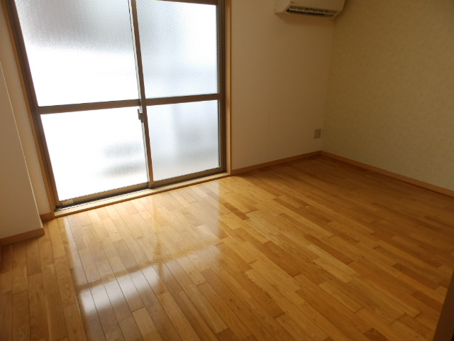 居室・リビング　フローリング