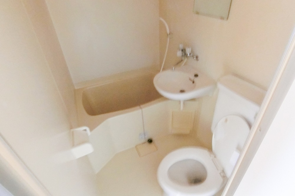 バス・シャワールーム　3点ユニットバス