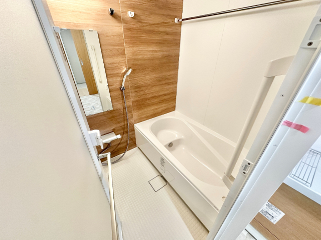 バス・シャワールーム　※１０１号室のお写真です