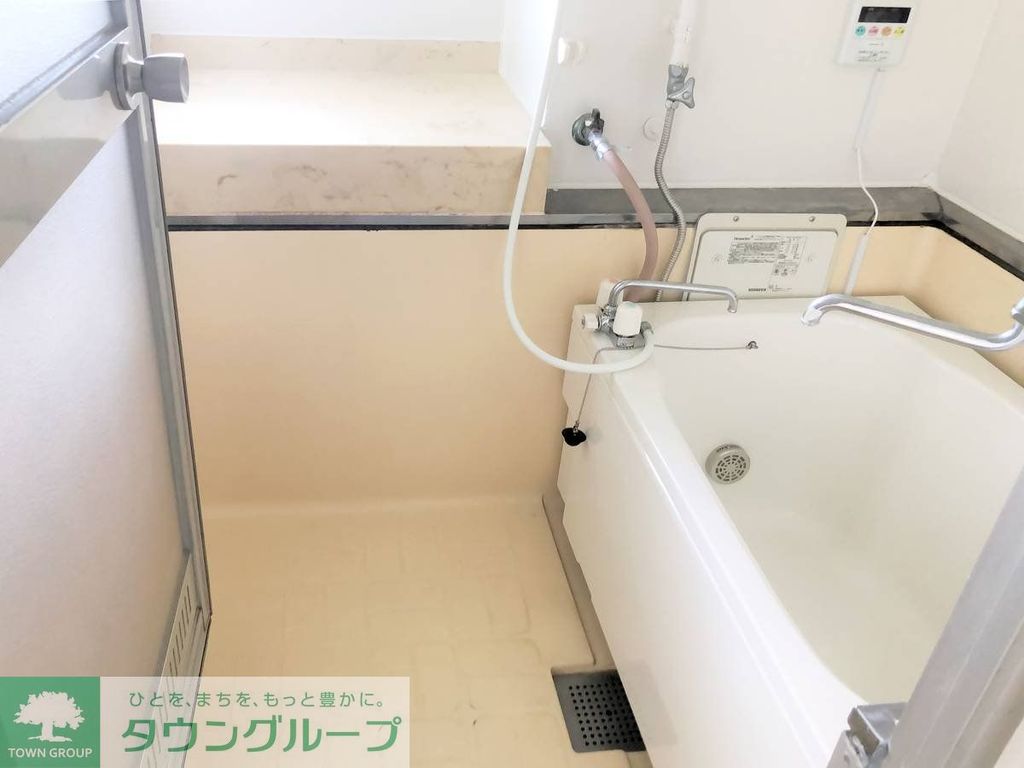 バス・シャワールーム　バス