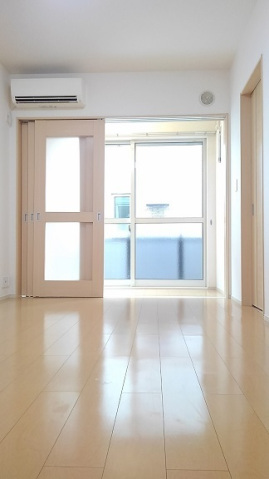 居室・リビング　リビング