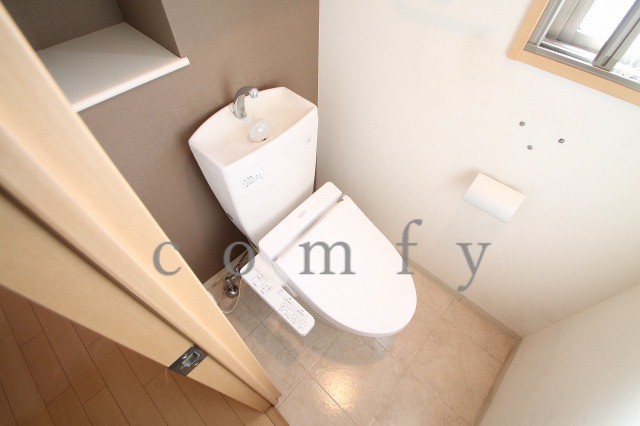 トイレ　ウォシュレット付きトイレ