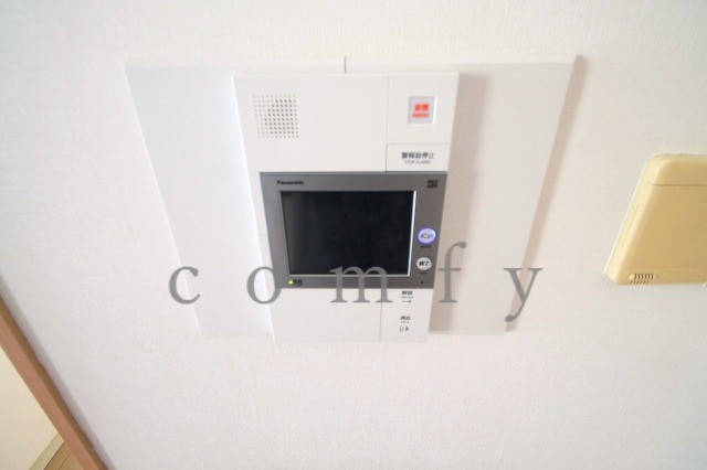 セキュリティ　モニター付きインターホン