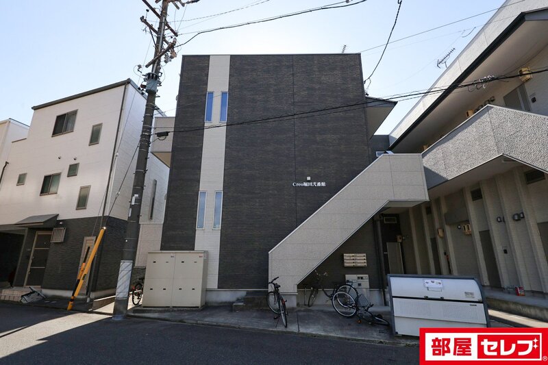 建物外観　デザイナーズアパート。