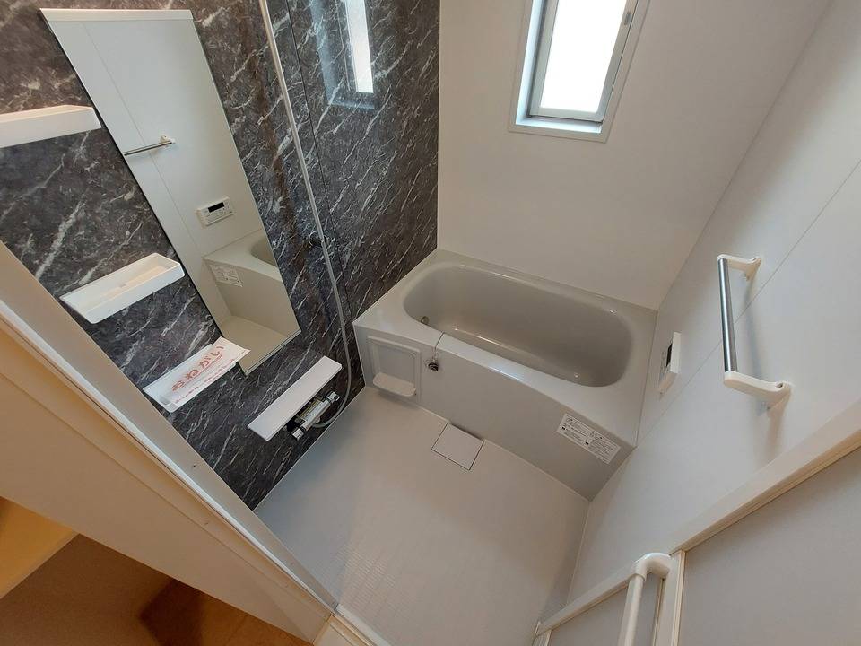 バス・シャワールーム　浴室