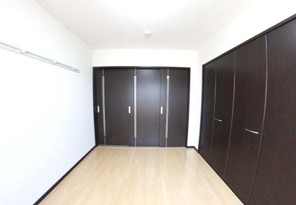 居室・リビング　きれいな洋室です