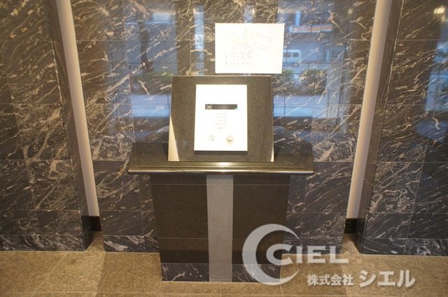 セキュリティ　オートロック完備