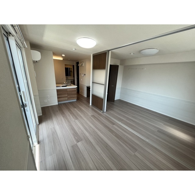 居室・リビング　202号写真