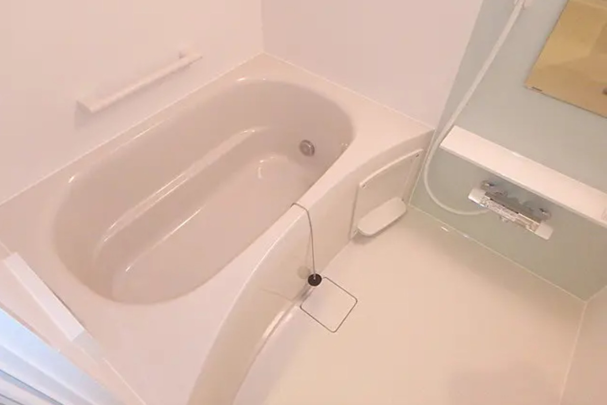 バス・シャワールーム　お風呂です