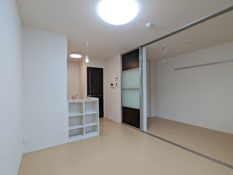 居室・リビング　図面と現状に相違がある場合には現状を優先