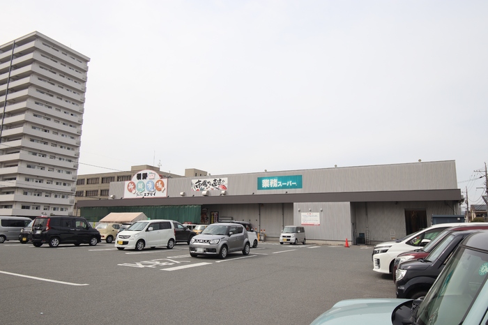 駐車場　エブリイ 引野店