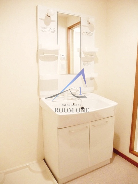 洗面設備　洗面台です。