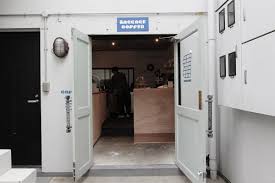 飲食店　BAGGAGE(バゲージ)（飲食店）まで565m