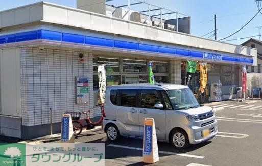 コンビニ　ローソン本町田店（コンビニ）まで900m