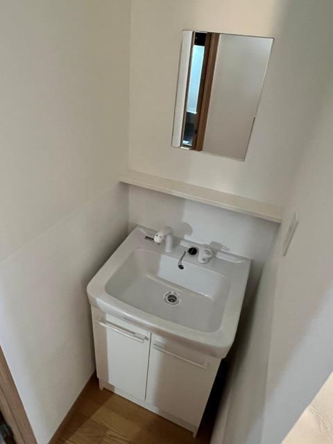 洗面設備　使いやすい洗面所です