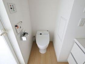 トイレ　参考写真