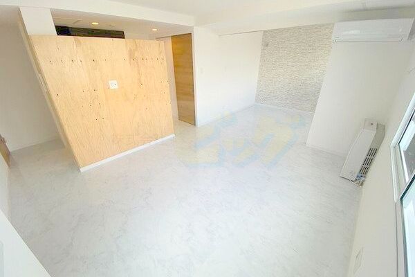 居室・リビング　広々としたリビングです♪