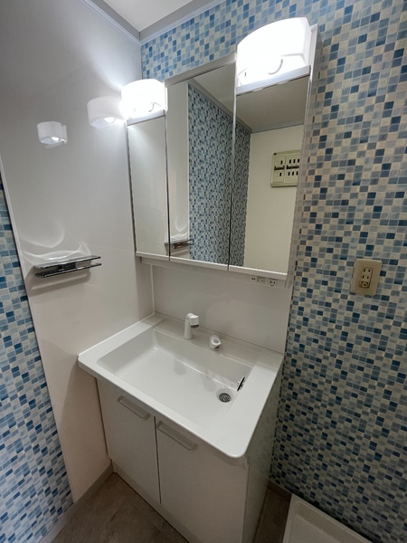 洗面設備　シャンプードレッサー