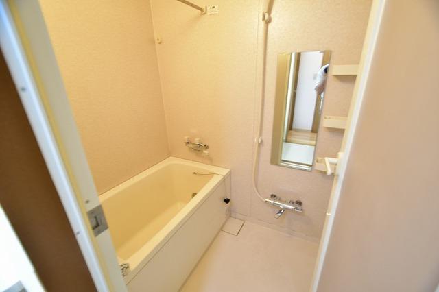 バス・シャワールーム　☆都市ガス追い焚き風呂☆※浴室乾燥機付き☆